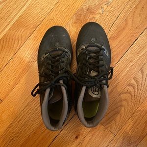 Warrior Lacrosse Burn Cleats Black Size 4.5 Big Kid Unisex